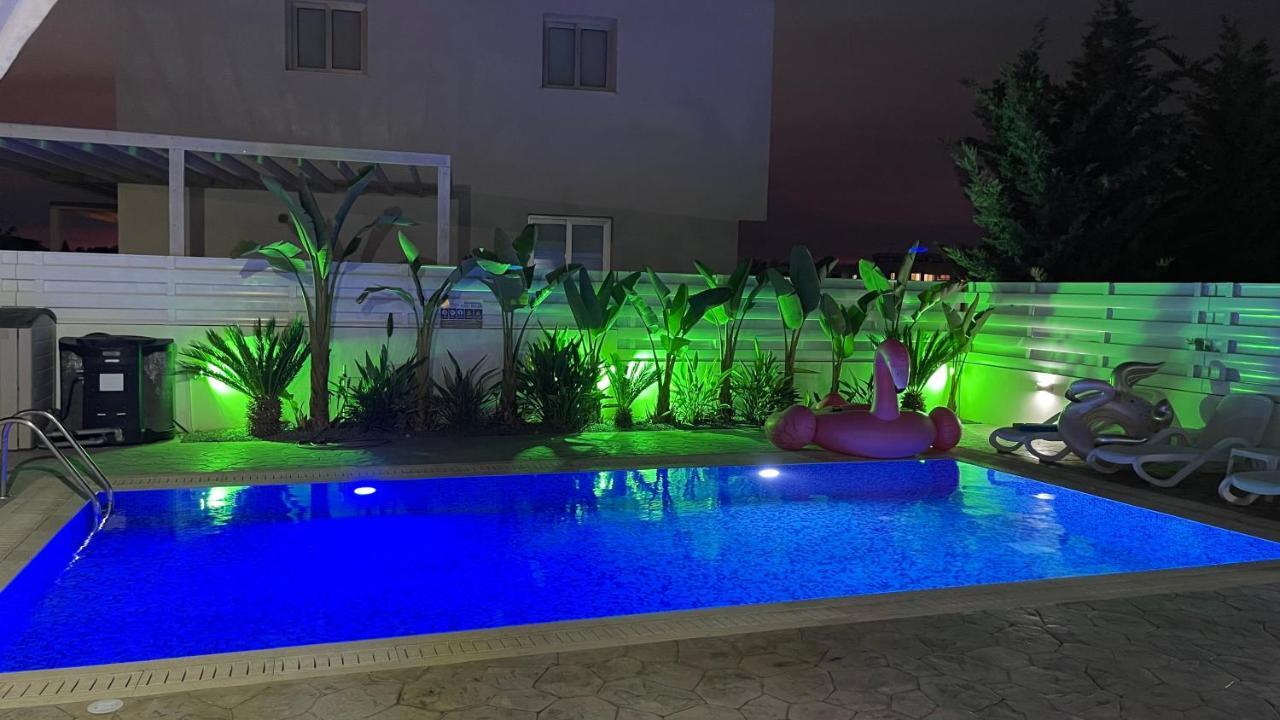 Villa Kolibri- Mythical Sands Paralímni Eksteriør bilde